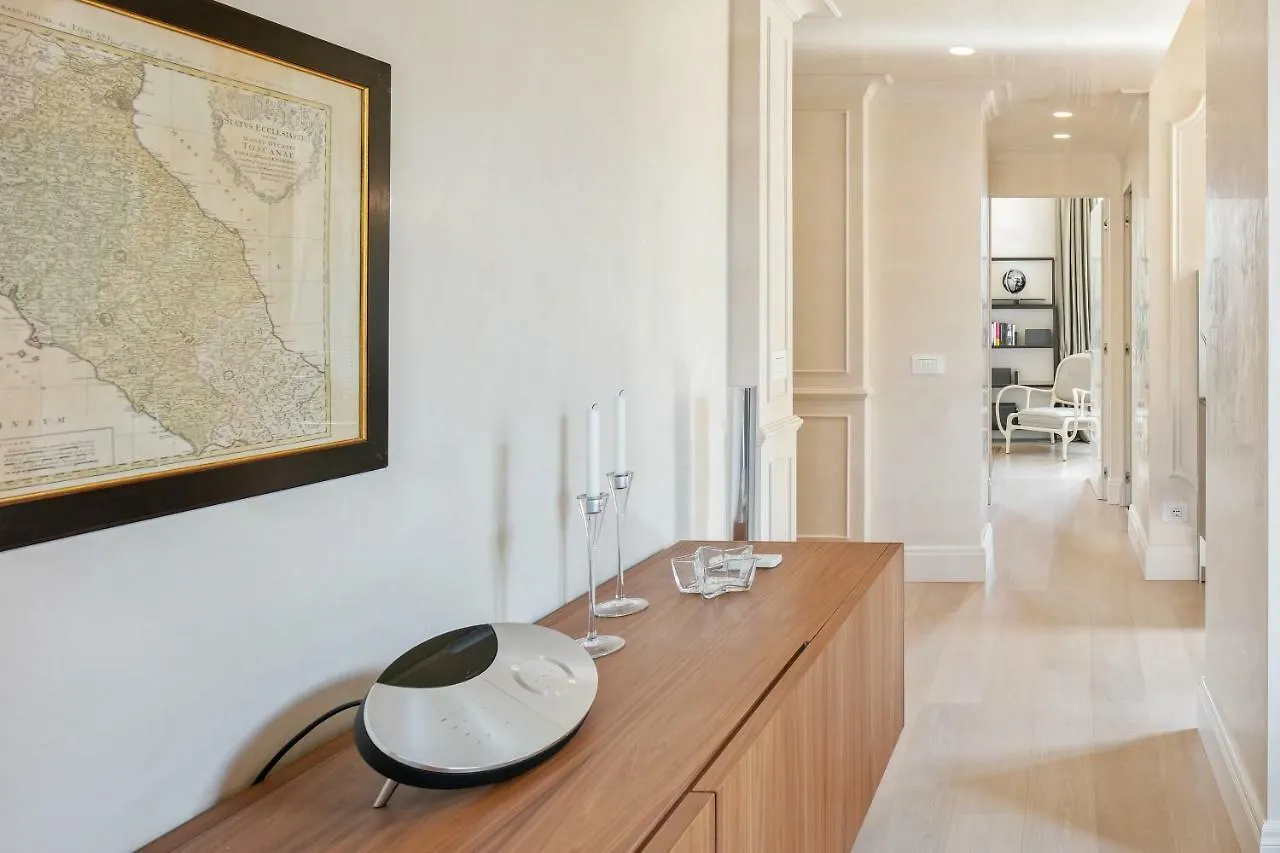 Exclusive Penthouse Il Magnifico - Free Parking Apartment Florence